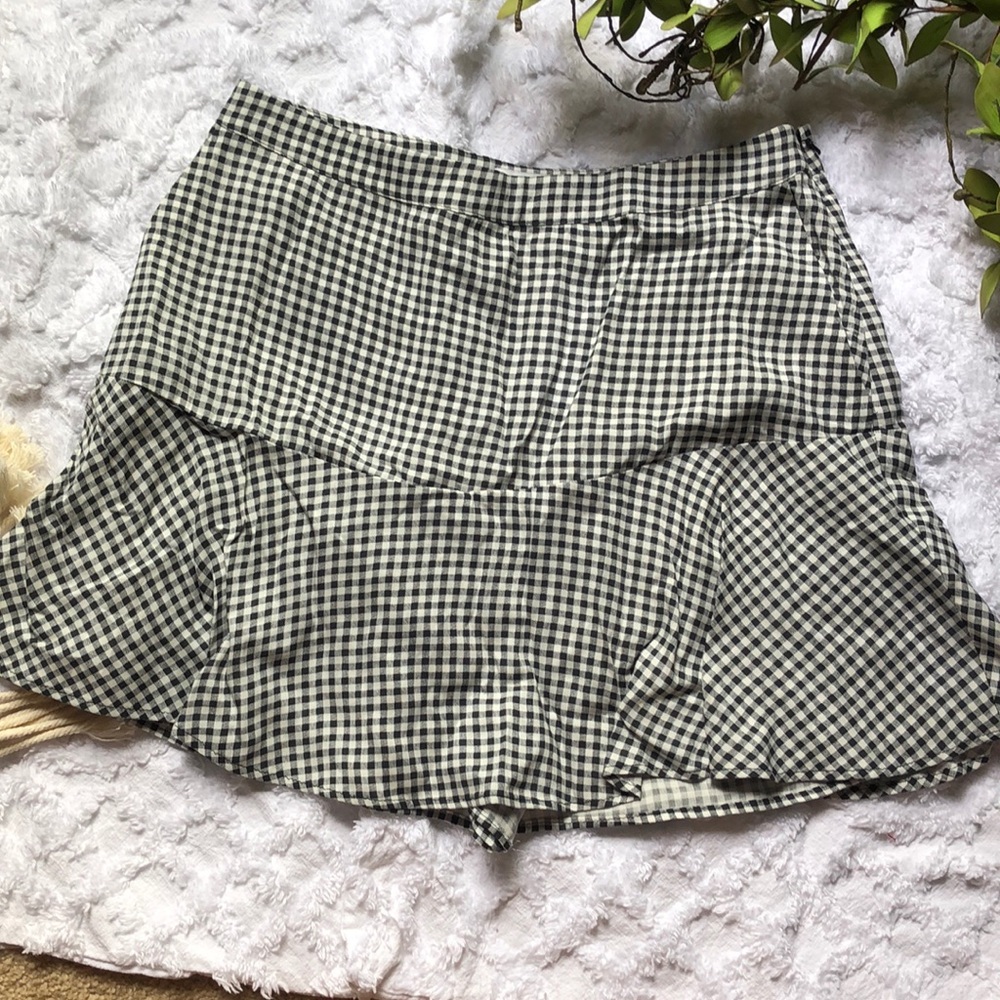 Black and white skirt